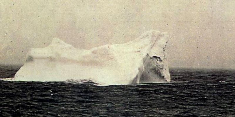 800_Titanic_Eisberg.jpg